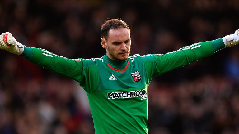 david-button-brentford-sky-bet-championship_3390063.jpg