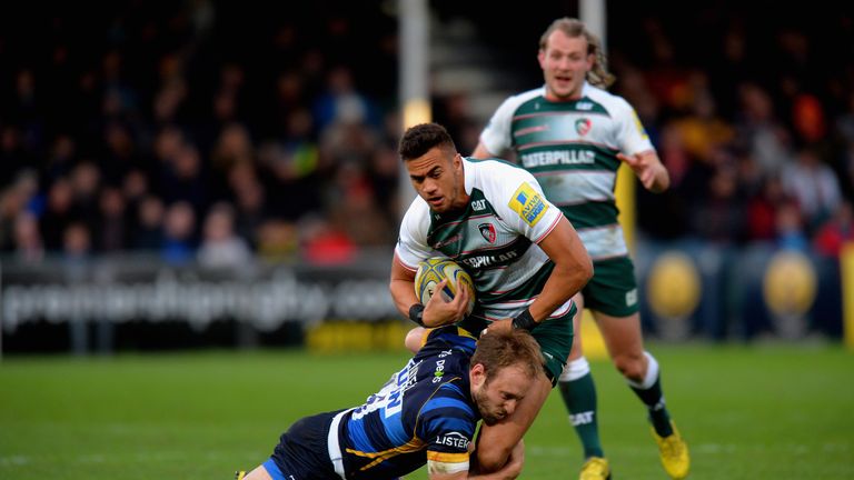 Telusa Veainu scored his fifth try of the season against Worcester