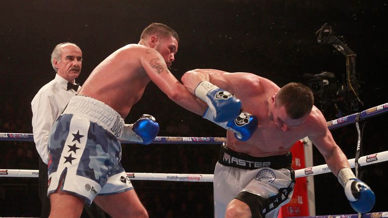 Bellew flurried in the 12th round in an attempt to knock Masternak out
