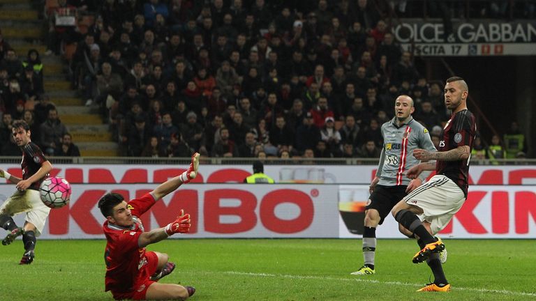 Jeremy Menez (right) of AC Milan scores his second goal against Alessandria