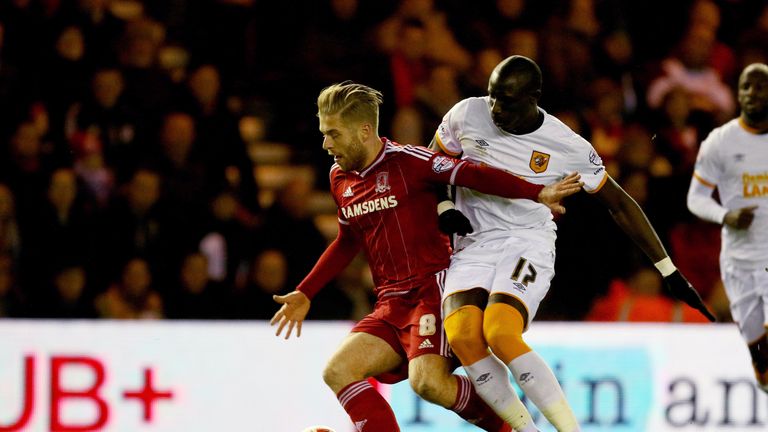 Mohamed Diame (right) and Middlesbrough's Adam Clayton battle for the ball