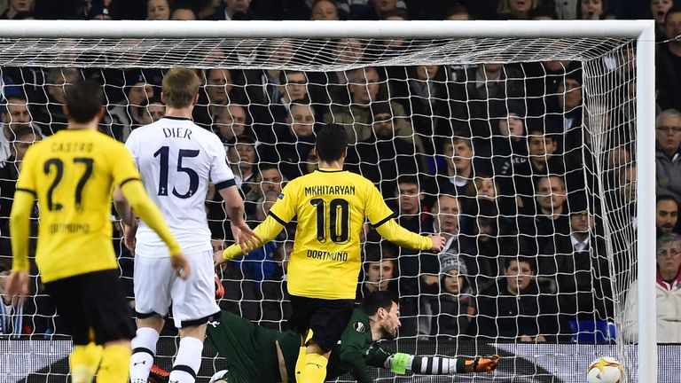 Hugo Lloris dives but cannot prevent Aubameyang's opener