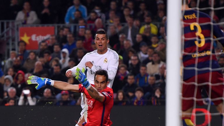 Ronaldo fires past Claudio Bravo to win El Clasico in the 85th minute