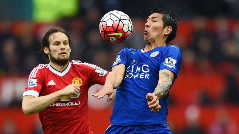 Leicester City takes Manchester United to Wembley
