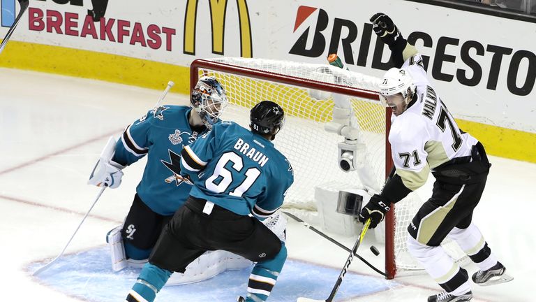 Evgeni Malkin (right) celebrates after scoring Pittsburgh's second in Game Four