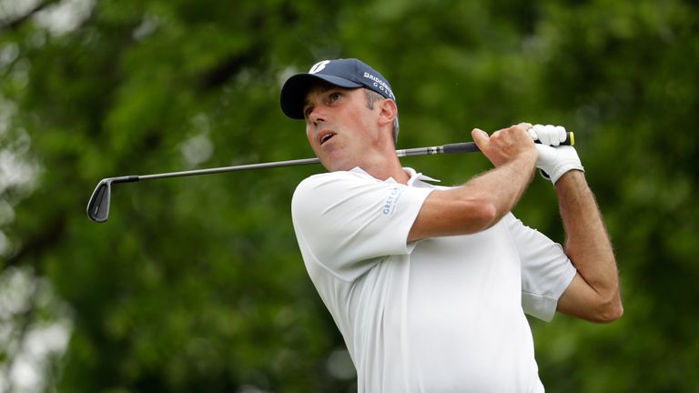 Matt Kuchar made four birdies in five holes when play was suspended