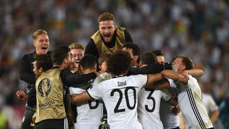 Germany saw off Italy in a quarter-final clash of the heavyweights