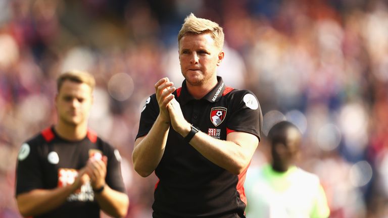 eddie-howe-bournemouth-manager-applauds-after-game_3785557.jpg