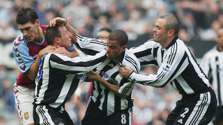 Lee Bowyer (L) and Kieron Dyer (R) of Newcastle come to blows