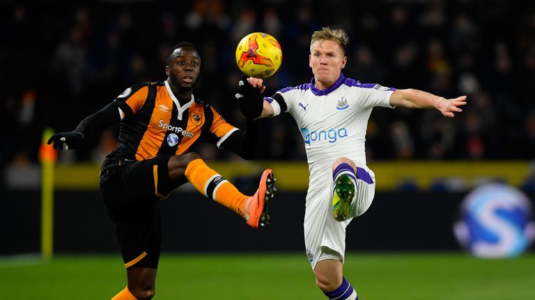 Adama Diomande battles for possession with Matt Ritchie