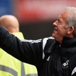 Alan Curtis says Swansea need an experienced Premier League boss
