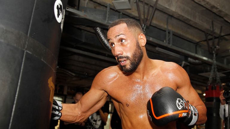 DeGale in great shape for 'champ v champ' showdown