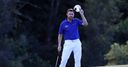 Walker moves ahead in Hawaii