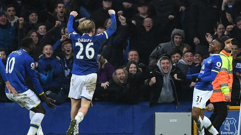 Youngsters like Tom Davies and Ademola Lookman have refreshed the Everton dressing room, says Leighton Baines