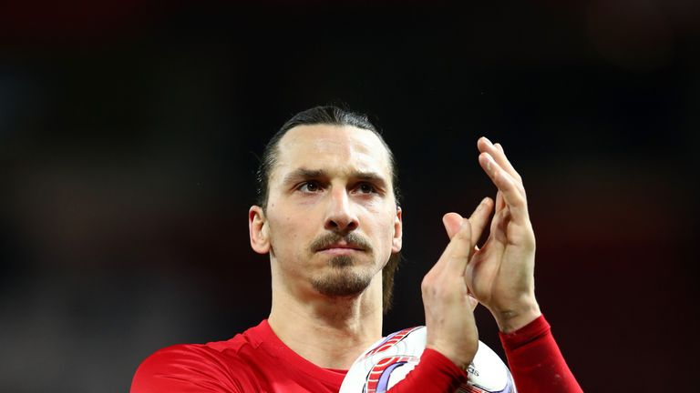 Zlatan: felicidades Legendario 