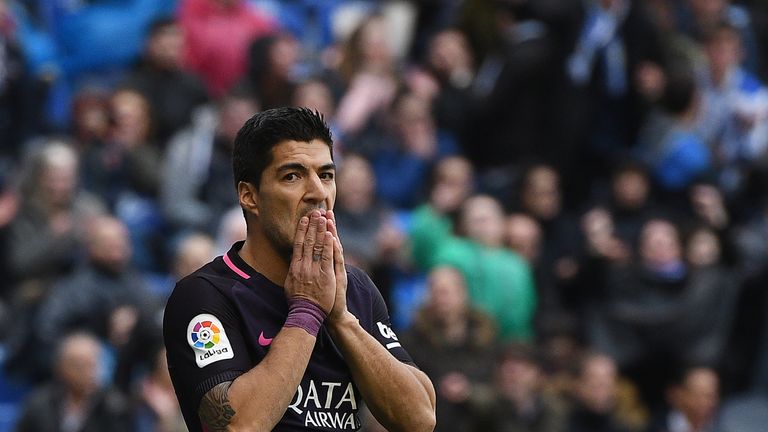 Luis Suarez will be out for a month with a knee injury