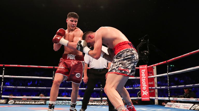 Josh Kelly registered his first knockout as a professional