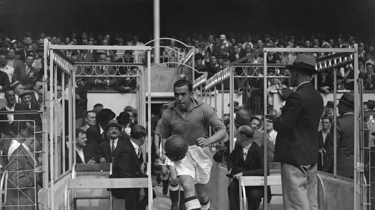 Everton legend Dixie Dean leads out his side against Arsenal in 1936