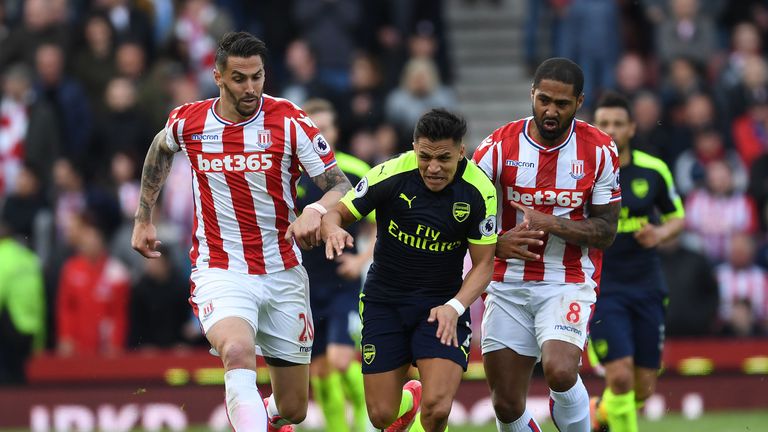 Geoff Cameron and Phil Bardsley pen new Stoke deals
