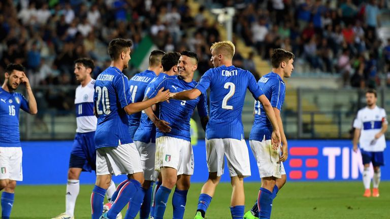 A new-look Italy ran riot against their lowly opponents