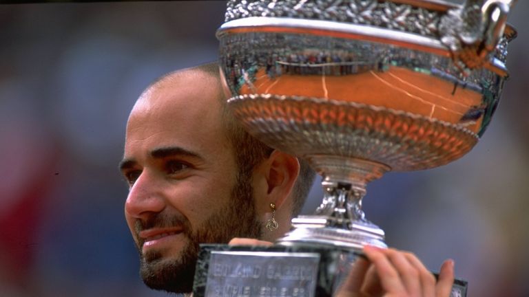 Despite besting Djokovic, Alexander Zverev backs Nadal for French Open glory