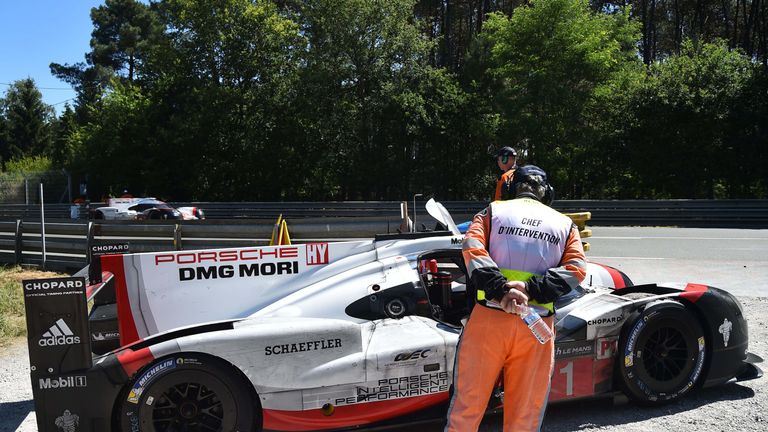 Andre Lotterer stopped his Porsche due to an oil pressure problem