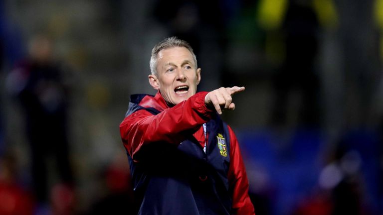Lions attack coach Rob Howley, criticised by Sean O'Brien for being 'set in his ways'.