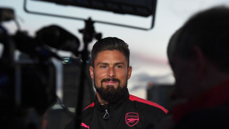 skysports-olivier-giroud-arsenal-austral