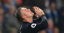 Rooney scores his 200th goal