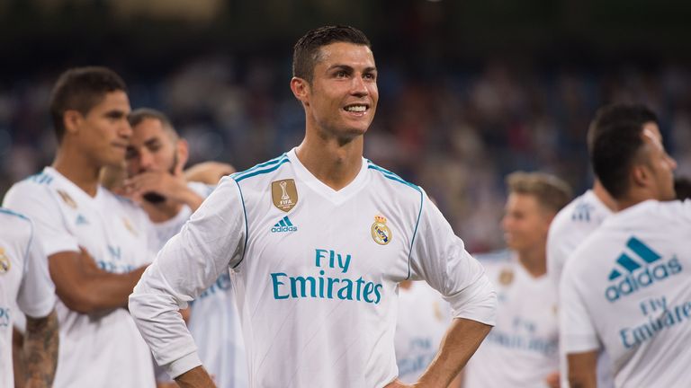 เล่นบอลออนไลน์ , ทางเข้า M8BET, พนันบอลผ่านเน็ต