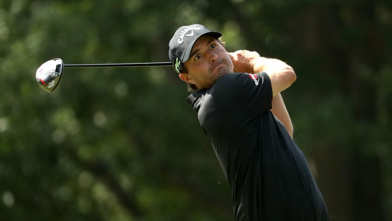 Kevin Kisner set the early clubhouse target at eight under