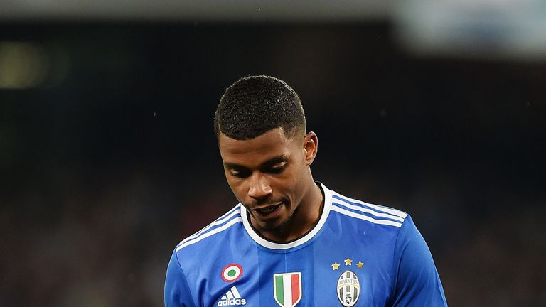 Mario Lemina becomes Southampton's record signing
