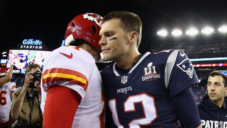 Tom Brady talks with Alex Smith after the 42-27 defeat to the Kansas City Chiefs