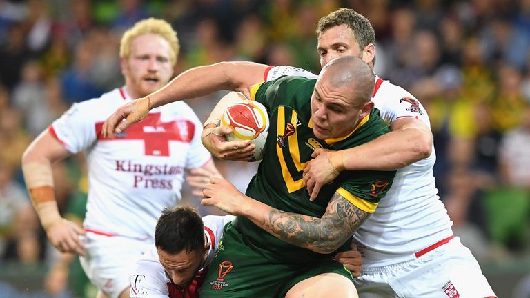 Australia beat England 18-4 in the opening game of the tournament
