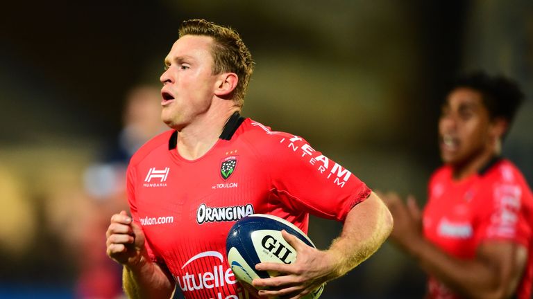 Toulon winger Chris Ashton scored a hat-trick of tries as his magnificent strike rate cotinues