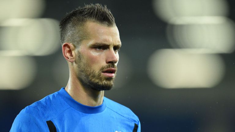 Everton midfielder Morgan Schneiderlin