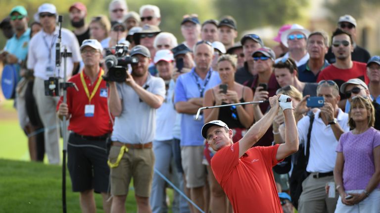 Justin Rose insists he is not under pressure ahead of the final day of the season