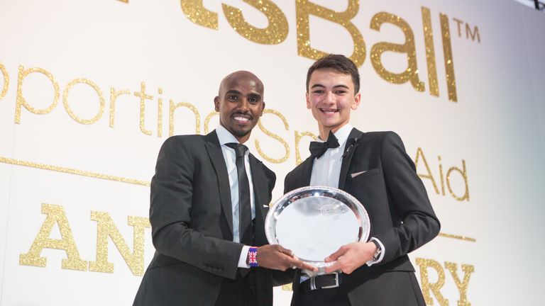 SportsAid's alumni includes Mo Farah, seen here presenting triathlete Alex Yee with the One-to-Watch Award in 2016
