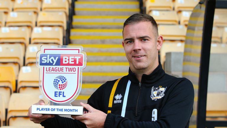 Tom Pope of Port Vale is presented with the Sky Bet League Two Player of the Month Award for October