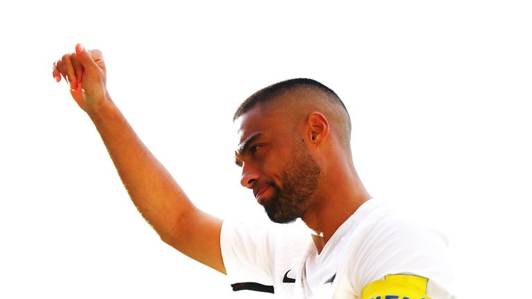 New Zealand captain Winston Reid thanks the crowd at Wellington after his side's goalless draw with Peru