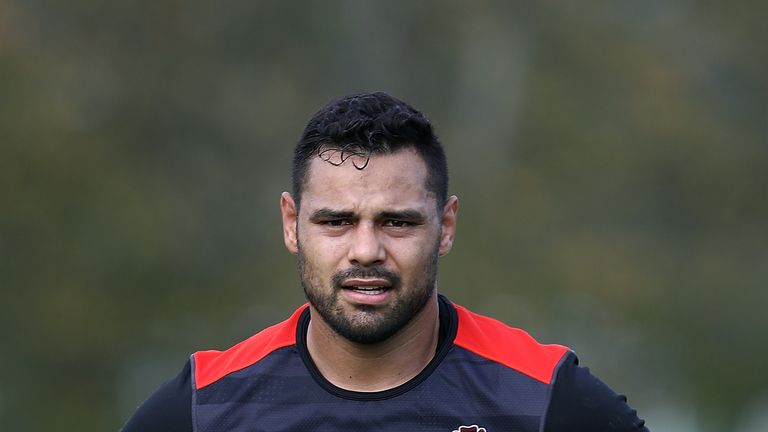 Centre Ben Te'o has been dropped to the bench, with Jonathan Joseph named to start