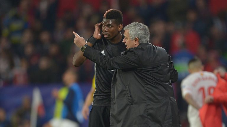 Jose Mourinho gives instructions to Manchester United midfielder Paul Pogba