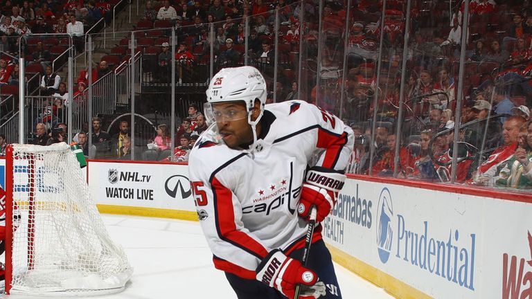 Devante Smith-Pelly signed a two-year contract with Washington last July