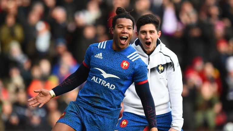 Teddy Thomas scored two first-half tries for France