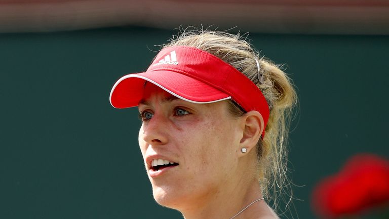Angelique Kerber celebrates during her victory over Elena Vesnina