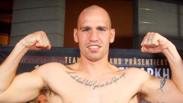 Stephen Simmons challenges Matty Askin for the British title this Saturday