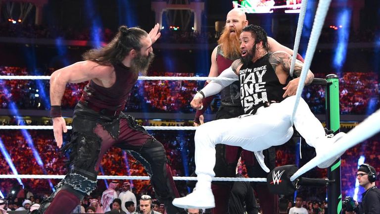 The Bludgeon Brothers retained the SmackDown tag titles with a win over The Usos
