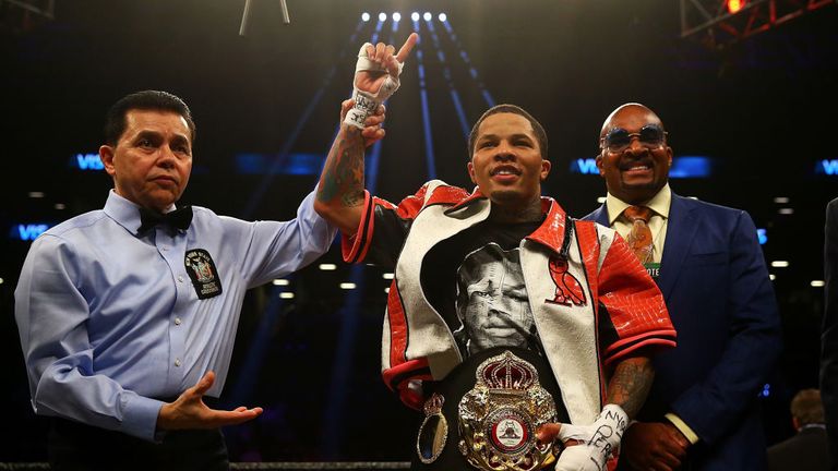 Davis now wants to unify the super-featherweight division