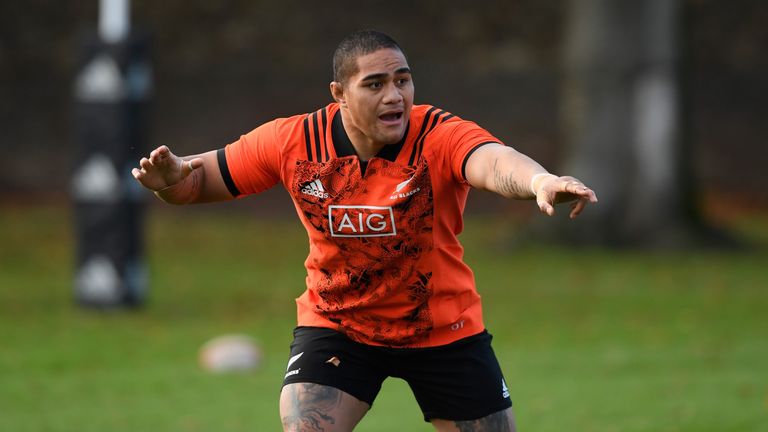Ofa Tuungafasi has signed a three-year deal with the Blues