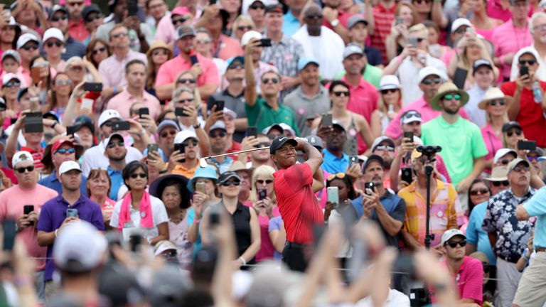 The Woods and Spieth group drew the largest galleries of the final day